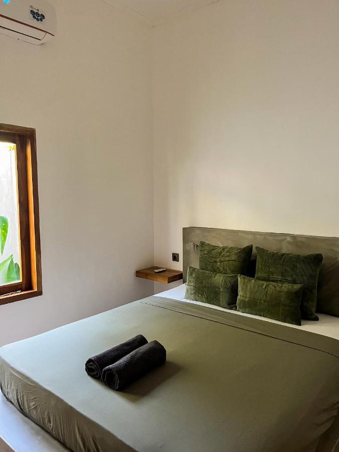 Las Flores Lombok Kuta  Exteriör bild